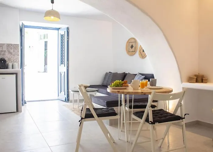 Traditional Arch House Paros Márpissa