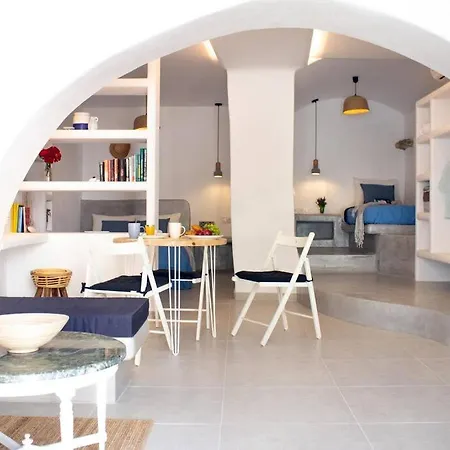 Traditional Arch House Paros Apartment Márpissa